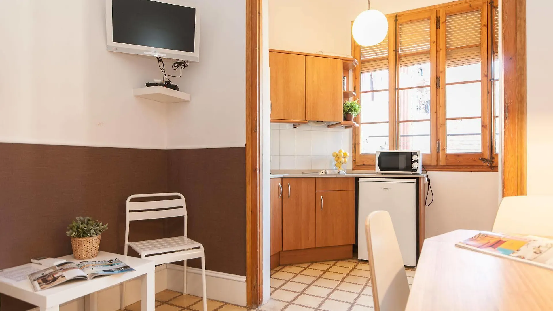 Trivao Sant Antoni Market Apartment Barcelona Spain