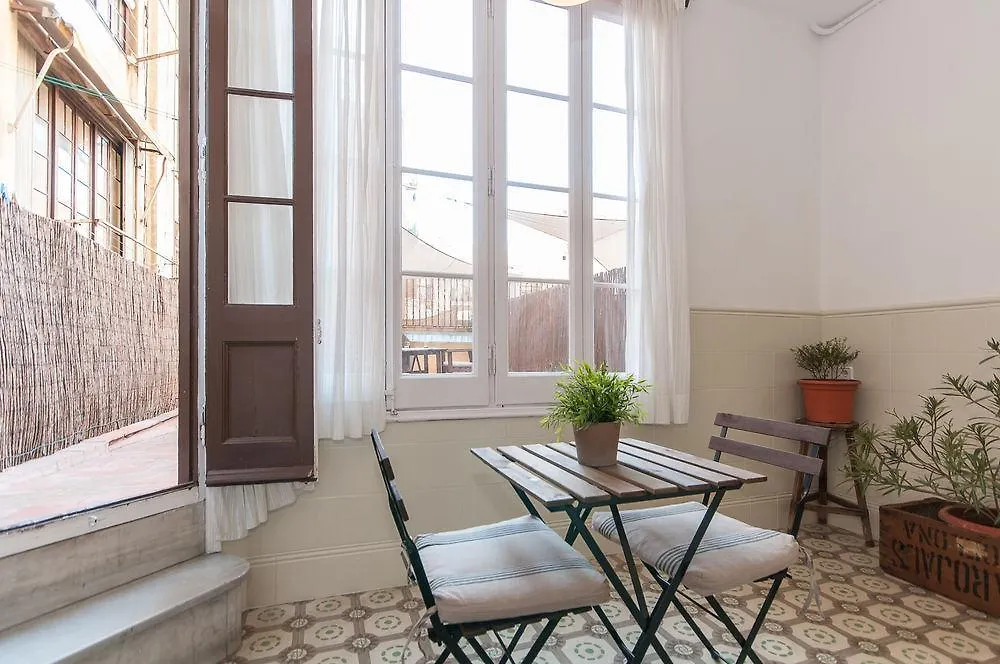Apartment Trivao Sant Antoni Market Barcelona