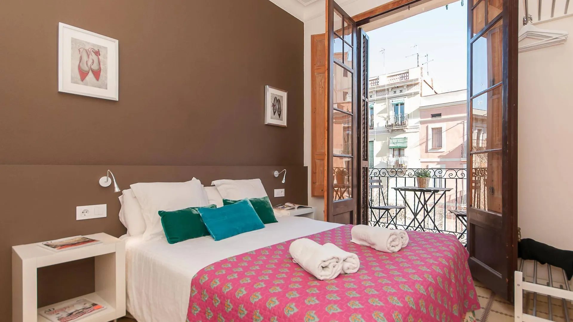 Apartment Trivao Sant Antoni Market Barcelona