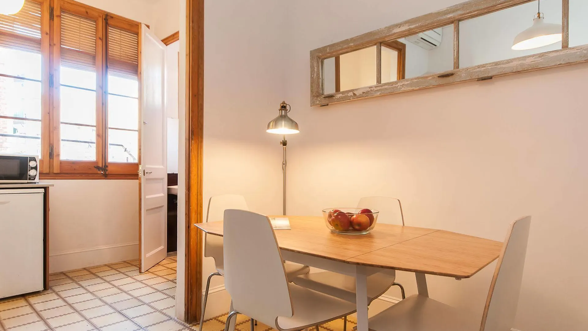 Apartment Trivao Sant Antoni Market Barcelona