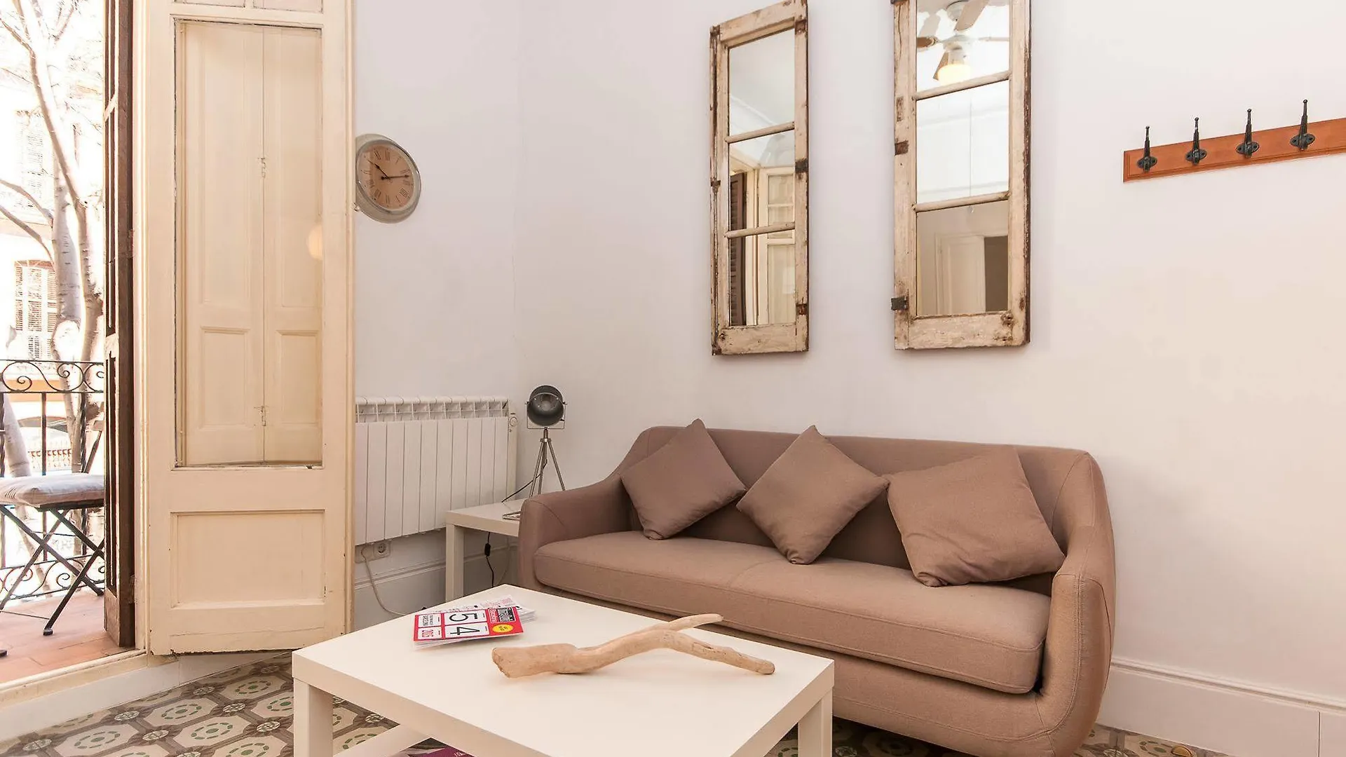 Trivao Sant Antoni Market Barcelona Apartment