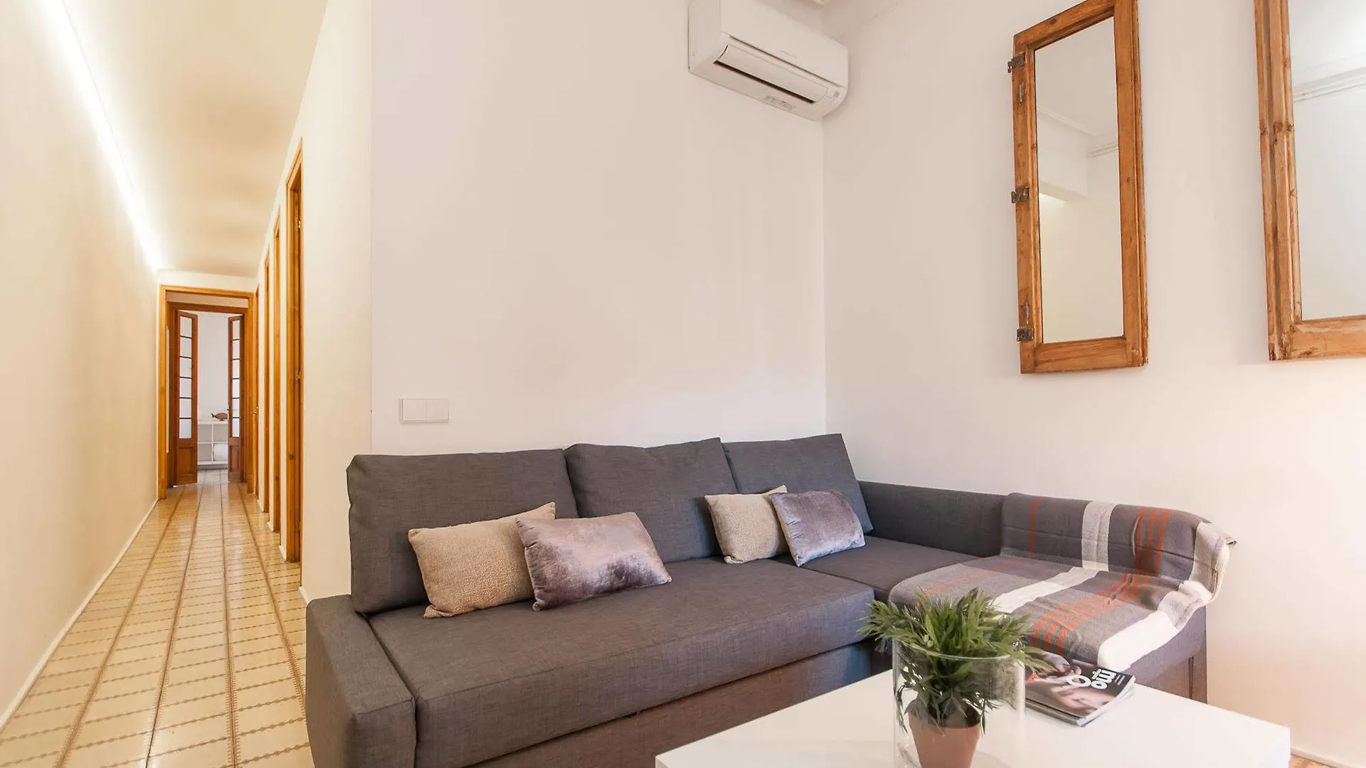 Apartment Trivao Sant Antoni Market Barcelona Spain